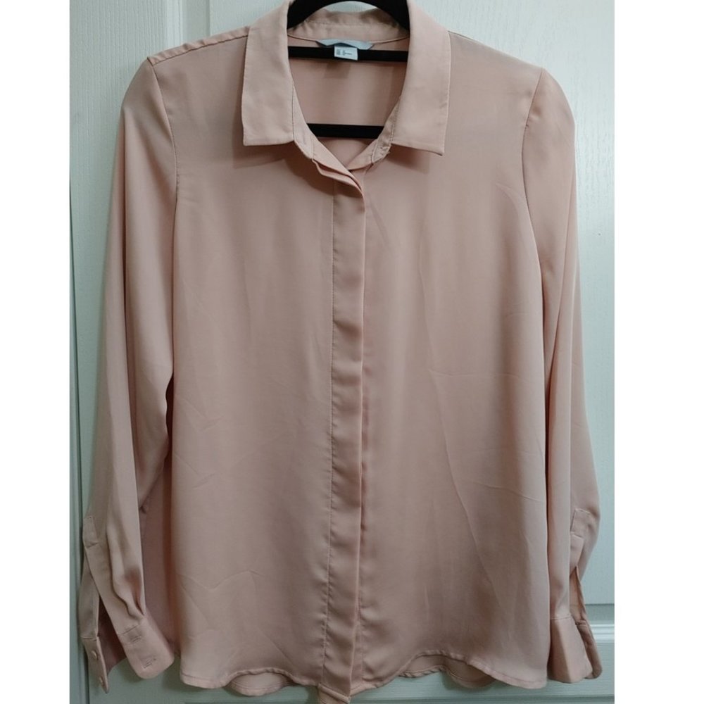H&M LONG SLEEVE PINK GLOSSY COLLARED SHIRT (US 12)